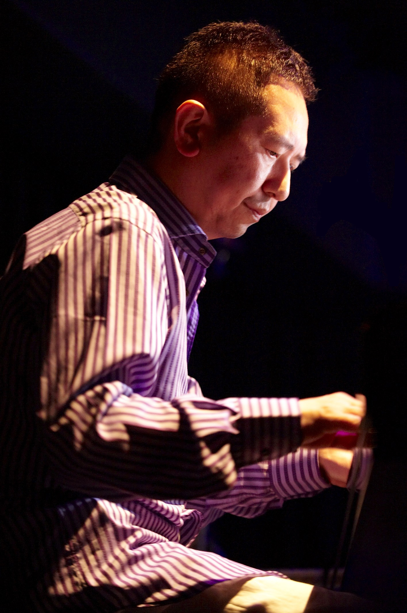 : Macintosh HD:Users:csuzuki0220:Desktop:site_CD:piano_morimura_web.jpg